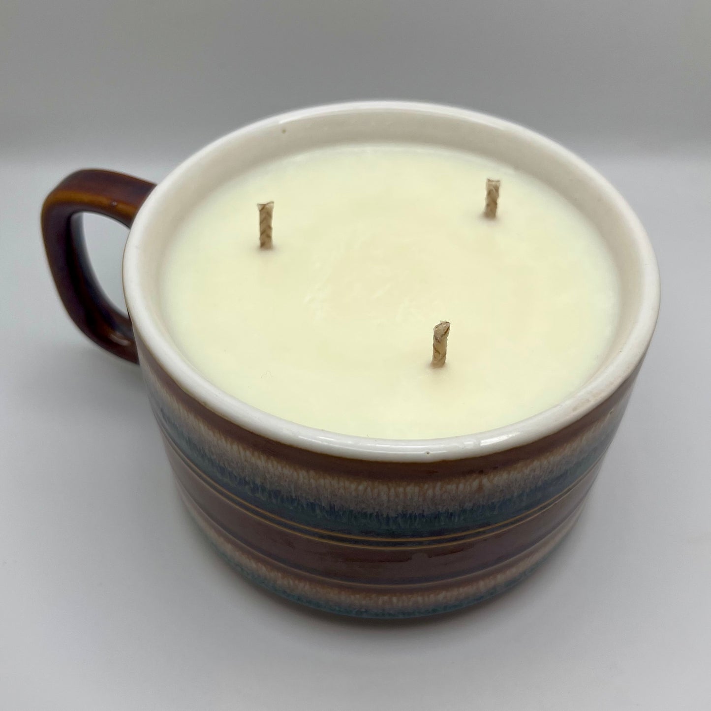 Tobacco & Cedarwood Scented Mug