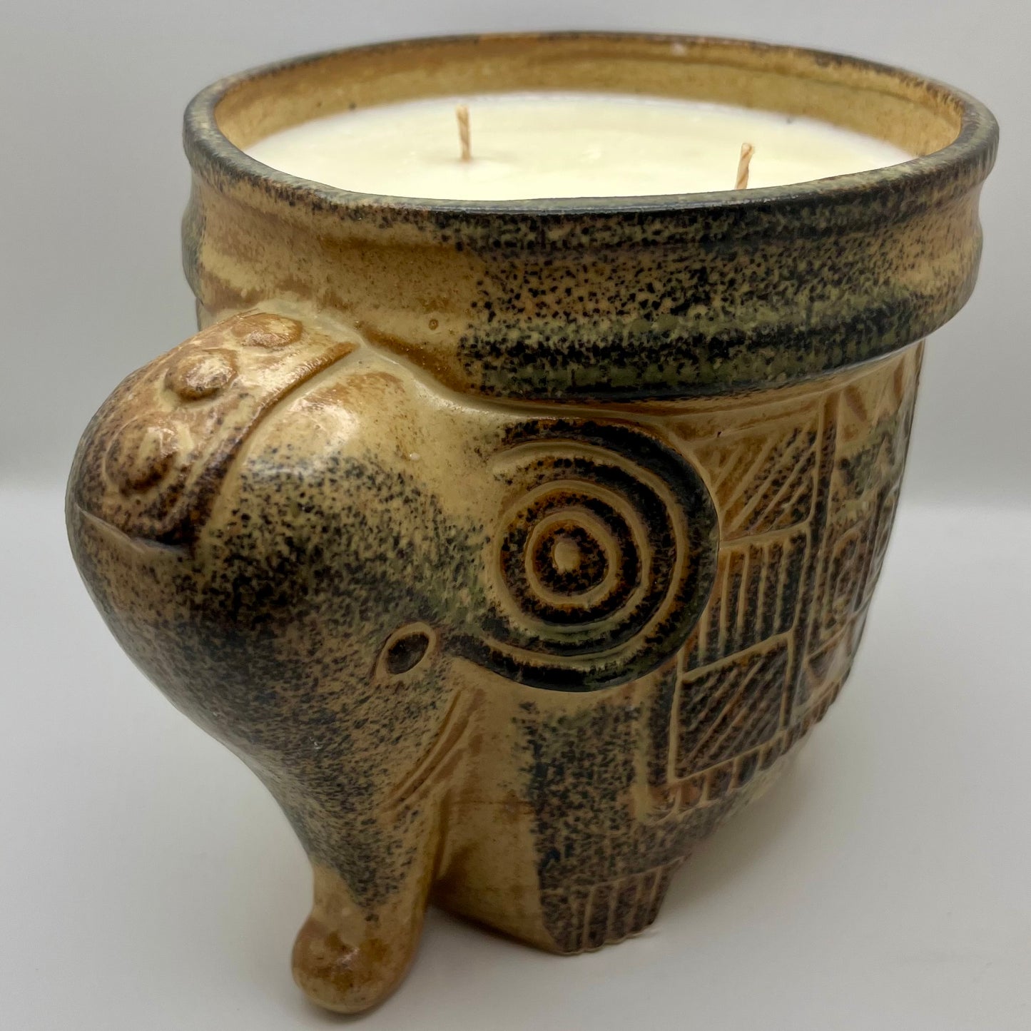 Coconut Milk & Lavender Scented Elephant Planter
