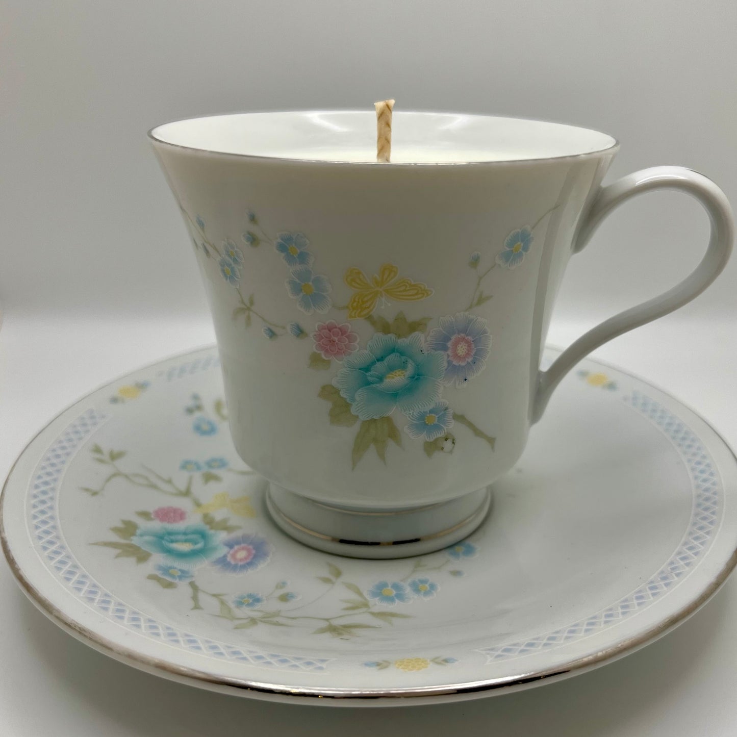 Rose & Grapefruit Scented Tea Cup & Saucer