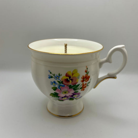 Lemongrass & Tangelo Scented Tea Cup & Saucer